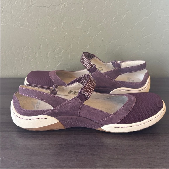 Dansko Raeann Burgundy Canvas Suede‎ Trim Mary Jane Shoes Size EU 38 - Picture 5 of 8
